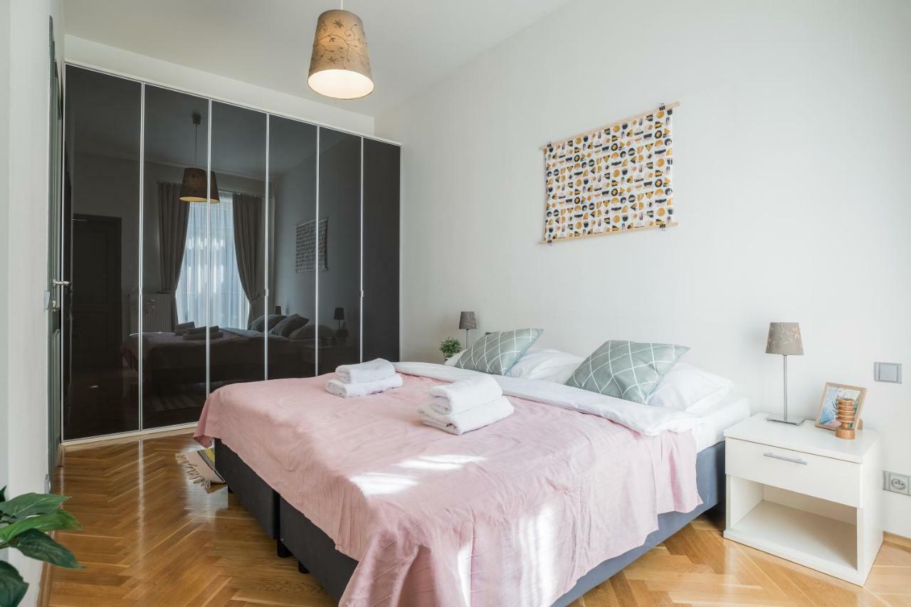 Art Apartments Prague II Extérieur photo
